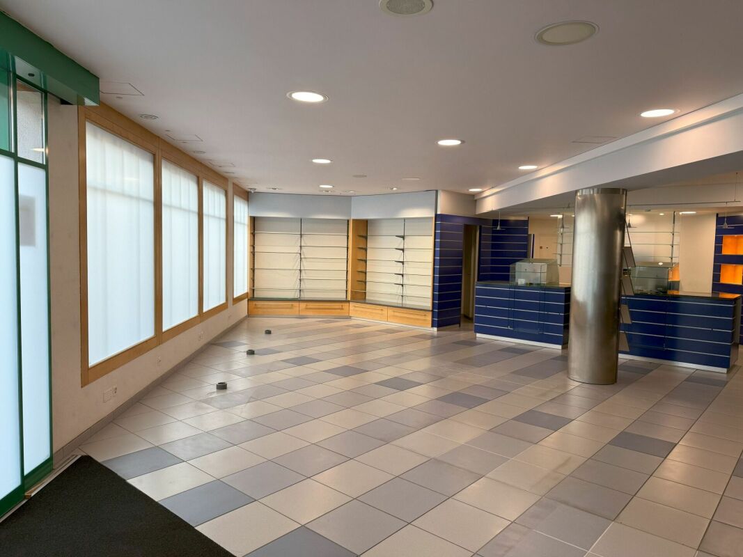 Gallery image #3