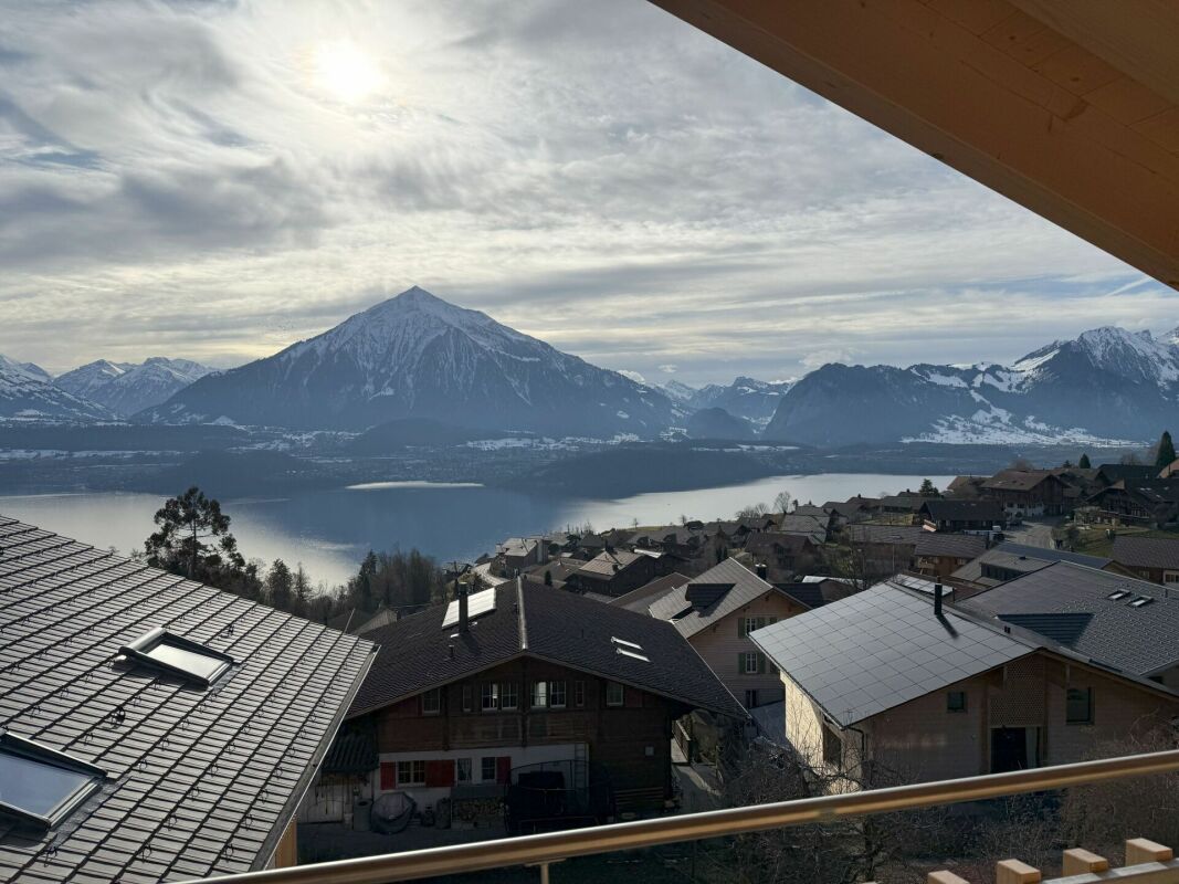 Gallery image Aussicht Dachgeschoss Richtung Niesen